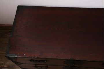 アンティーク家具　明治大正期　前面欅(ケヤキ)材　美しい木目が魅力の重ね会津箪笥(衣装箪笥、時代箪笥)(R-043326)