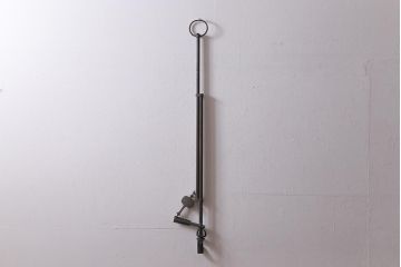アンティーク雑貨　古民具・骨董　昭和初期　上手物!　ダブル管　凝った造りの真鍮製自在鉤(じざいかぎ)(R-043328)