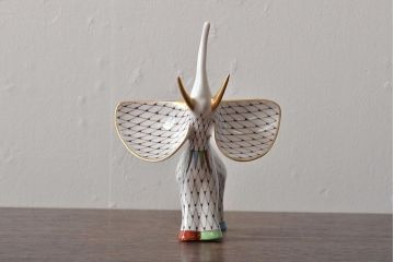 ハンガリー　HOLLOHAZA(ホロハーザ)　象フィギュリン(エレファント、磁器、置物)(R-043330)