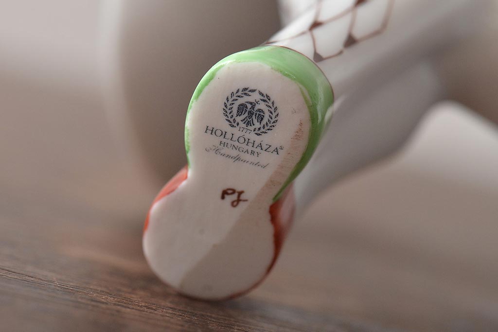 ハンガリー　HOLLOHAZA(ホロハーザ)　象フィギュリン(エレファント、磁器、置物)(R-043330)