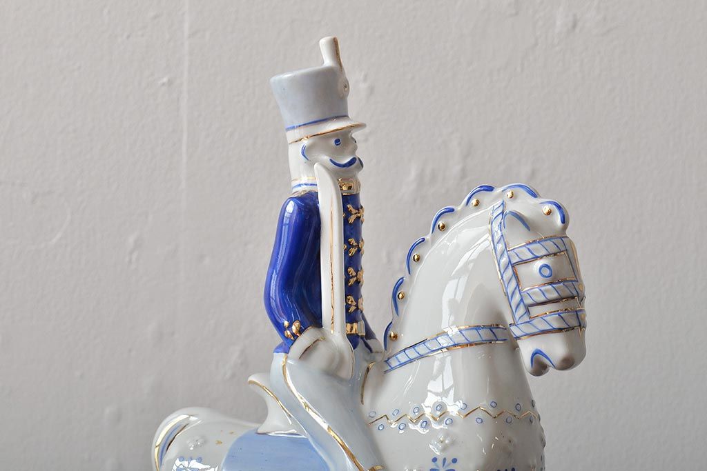 ハンガリー　HOLLOHAZA(ホロハーザ)　騎兵フィギュリン(兵隊、磁器、置物)(R-043331)