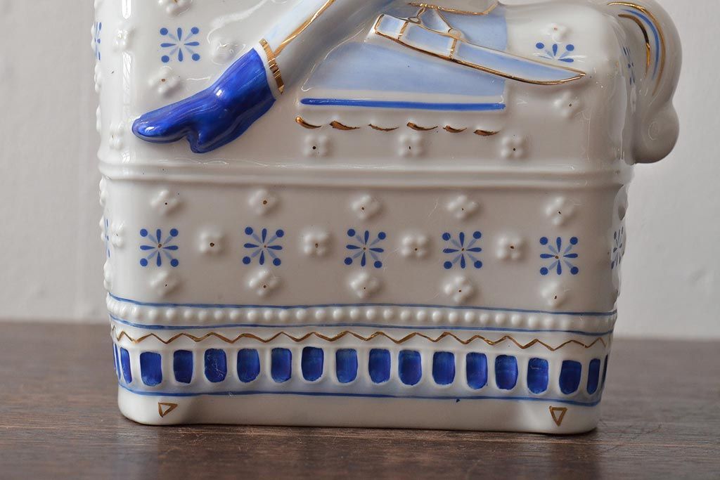 ハンガリー　HOLLOHAZA(ホロハーザ)　騎兵フィギュリン(兵隊、磁器、置物)(R-043331)