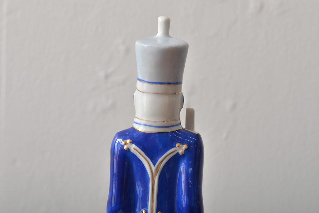 ハンガリー　HOLLOHAZA(ホロハーザ)　騎兵フィギュリン(兵隊、磁器、置物)(R-043331)