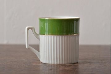 中古　ハンガリー　HOLLOHAZA(ホロハーザ)　APOLLO(アポロ)　デミタスカップ&ソーサー2客セット(洋食器)(R-043332)