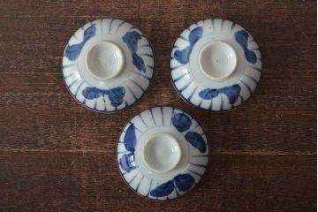 古民具・骨董　明治期　伊万里焼　染付蓋茶碗3客セット(和食器)(R-043344)