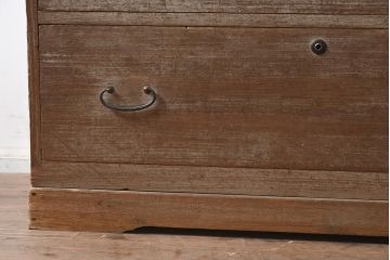 アンティーク家具　昭和中期　すっきりとした佇まいのシンプルな衣装タンス(引き出し、チェスト)(R-043347)