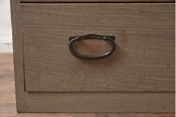 レトロ家具　昭和中期　桐材　シンプルで素朴な箪笥3段(ローボード、テレビ台、チェスト、引き出し、桐箪笥、桐たんす)(R-043349)
