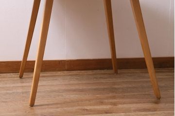 ヴィンテージ家具　イギリスビンテージ　ERCOL(アーコール)　エルム材　ウィンザードロップリーフテーブル(バタフライテーブル、ラウンドテーブル)(R-043354)