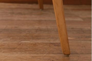 ヴィンテージ家具　イギリスビンテージ　ERCOL(アーコール)　エルム材　ウィンザードロップリーフテーブル(バタフライテーブル、ラウンドテーブル)(R-043354)