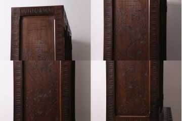 中古美品　民芸家具　軽井沢彫り　桜の彫りが優美な食器棚(戸棚、キャビネット)(定価約130万円)(R-043357)