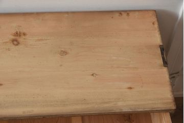 レトロ家具　昭和中期　桐材 素朴な和の雰囲気漂う箪笥2段(ローボード、テレビ台、チェスト、引き出し、桐箪笥、桐たんす)(R-043359)