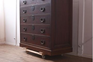 アンティーク家具　昭和初期　前面・側面ケヤキ材　中桐材　上手物!上質な和の雰囲気漂う衣装タンス(和タンス、引き出し、チェスト)(R-043360)