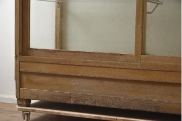 レトロ家具　昭和中期　ペイントカラーがお洒落なガラスケース(ショーケース、陳列棚)(R-043362)