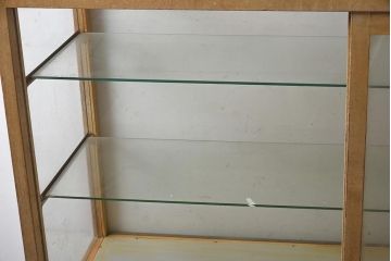 レトロ家具　昭和中期　ペイントカラーがお洒落なガラスケース(ショーケース、陳列棚)(R-043362)