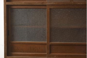 レトロ家具　昭和中期　ナラ材　ダイヤガラスがおしゃれな作業台付き食器棚(収納棚、戸棚、キャビネット)(R-043365)