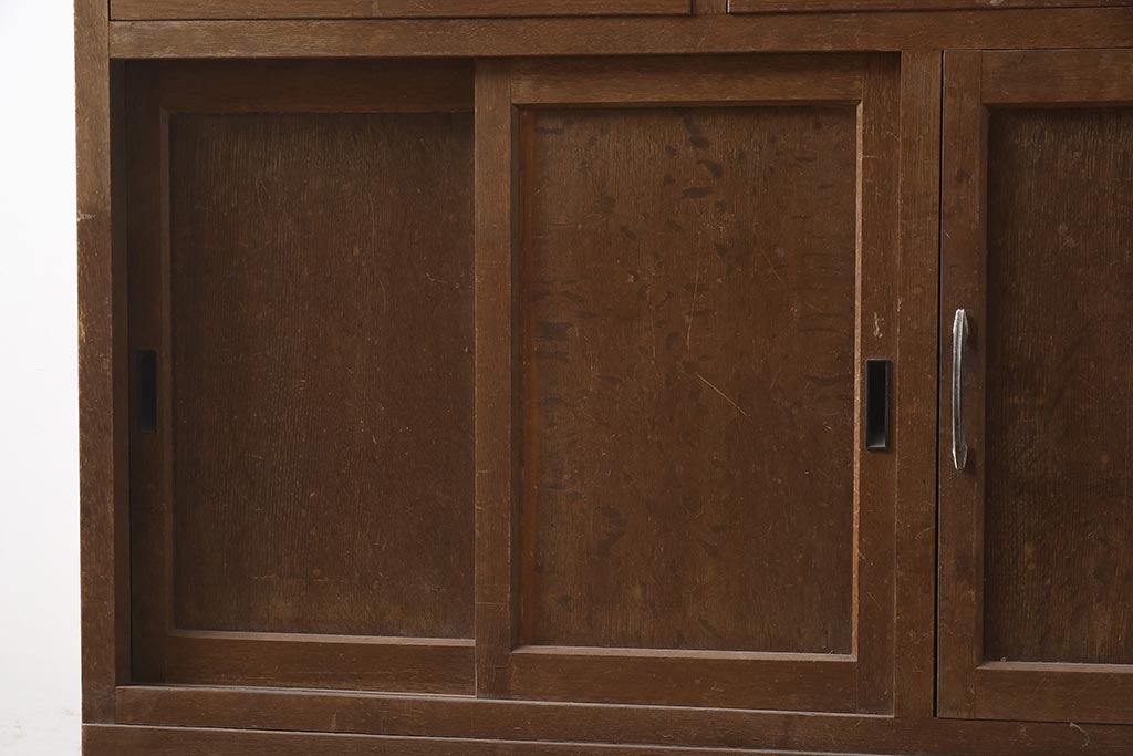 レトロ家具　昭和中期　ナラ材　ダイヤガラスがおしゃれな作業台付き食器棚(収納棚、戸棚、キャビネット)(R-043365)