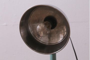 ビンテージ照明　レトロやメンズライクのお部屋におすすめなアイアン製のスタンドライト(フロアスタンド)(R-043366)