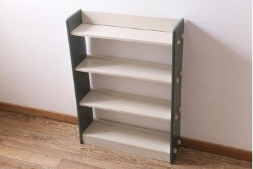 ペイント家具　和製アンティーク　ダークグリーンとアイボリーの組み合わせがお洒落なブックシェルフ(本棚、収納棚、ラック)(R-043373)