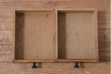 アンティーク雑貨　引き出し付き　栓材　木製の本立て(ブックスタンド)(R-043378)