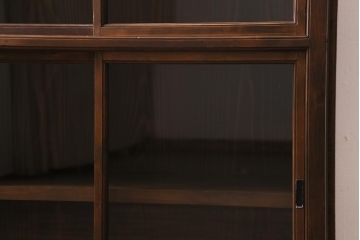 アンティーク家具　大正昭和初期　ヒノキ材　木の質感が味わい深いレトロなガラス戸棚(収納棚、飾り棚、食器棚)(R-043381)