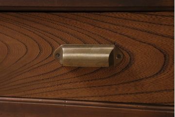 アンティーク家具　大正昭和初期　ヒノキ材　木の質感が味わい深いレトロなガラス戸棚(収納棚、飾り棚、食器棚)(R-043381)