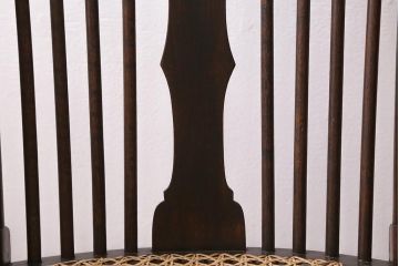 アンティーク家具　イギリスアンティーク　バーチ材　ホイールバックがポイントのロッキングチェア(椅子、板座チェア)(R-043382)