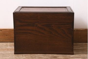 アンティーク家具　桑・欅・桐材　真鍮金具　上手物の小引き出し(裁縫箱)(R-043383)