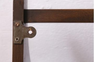 ヴィンテージ家具　イギリスビンテージ　ERCOL(アーコール)　大人の雰囲気漂う上質な壁掛け収納(ウォールシェルフ、吊り戸棚)(R-043385)