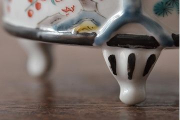 古民具・骨董　江戸期　古伊万里　松竹梅文　色絵香炉(茶道具、仏具)(R-043386)