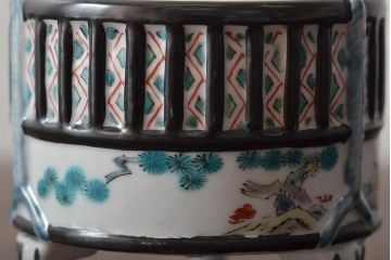 古民具・骨董　江戸期　古伊万里　松竹梅文　色絵香炉(茶道具、仏具)(R-043386)