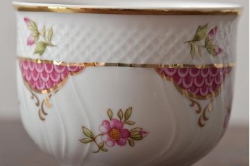 中古　ハンガリー　HOLLOHAZA(ホロハーザ)　Henriette(ヘンリエッタ)　カップ&ソーサー3客セット(洋食器)(R-043388)