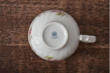 中古　ハンガリー　HOLLOHAZA(ホロハーザ)　Henriette(ヘンリエッタ)　カップ&ソーサー3客セット(洋食器)(R-043389)