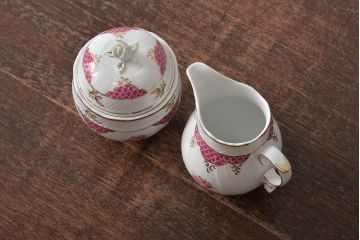 中古　ハンガリー　HOLLOHAZA(ホロハーザ)　Henriette(ヘンリエッタ)　シュガーポット・クリーマー(ミルクポット、ミルクジャグ、洋食器)(R-043390)