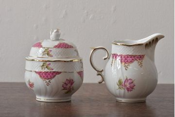 中古　ハンガリー　HOLLOHAZA(ホロハーザ)　Henriette(ヘンリエッタ)　シュガーポット・クリーマー(ミルクポット、ミルクジャグ、洋食器)(R-043390)