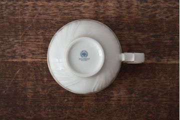 中古　ハンガリー　HOLLOHAZA(ホロハーザ)　Pannonia(パノニア)　ティーポット・カップ&ソーサー6客・クリーマー・シュガーポット　ティーセット(洋食器)(R-043391)