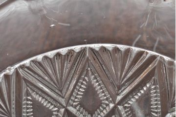 ヴィンテージ雑貨　イギリスビンテージ　フリルのガラスコンポート(R-043394)