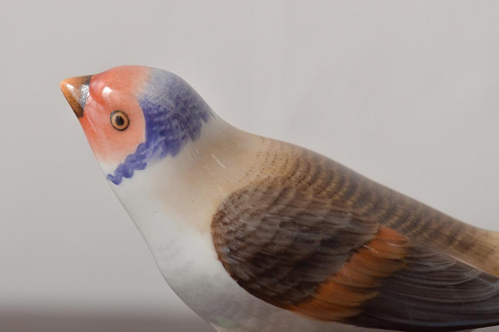 ヘレンドの陶器製 鳥の置物 約5cm ヘレンドの陶器製 鳥の置物 約5cm 置物