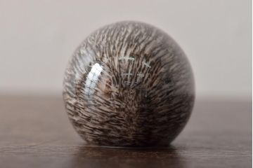 ハンガリー　HOLLOHAZA　ホロハーザ　ニワトリ　ハリネズミ　フィギュリン2個セット　陶器　置物