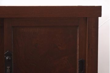 アンティーク家具　明治大正期　前面欅(ケヤキ)材・玉杢材　漆塗り　重ね水屋箪笥(和箪笥、戸棚)(R-043432)