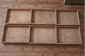 ビンテージ家具　昭和レトロ　ナラ材　タイル仕様の珍しいガラスケース(ショーケース、陳列棚)(R-043436)