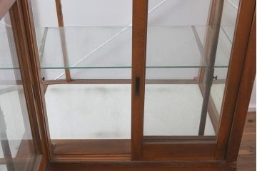 ビンテージ家具　昭和レトロ　ナラ材　タイル仕様の珍しいガラスケース(ショーケース、陳列棚)(R-043436)