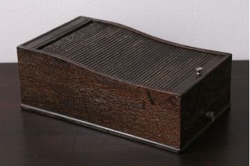 アンティーク雑貨　昭和初期　引き出し付き　蛇腹式のレトロな筆入れ(小物収納、書道具、硯箱)(R-043440)