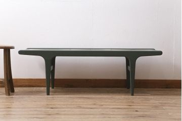 ヴィンテージ家具　北欧ビンテージ　G-PLAN(ジープラン)　ダークグリーンのペイントとタイルトップがお洒落なコーヒーテーブル(センターテーブル)(R-043441)