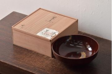 アンティーク雑貨　昭和初期　鶴蒔絵　木製菓子器(漆器)(R-043460)
