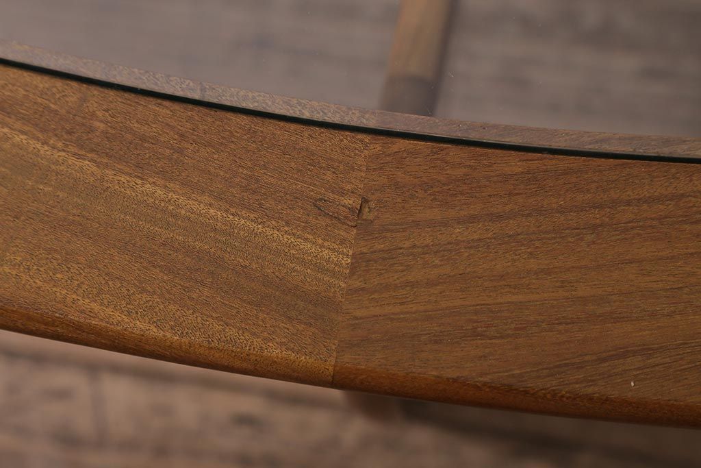 ヴィンテージ家具　北欧ビンテージ　G-plan(ジープラン)　チーク材　ガラストップのおしゃれなコーヒーテーブル(センターテーブル)(R-043462)