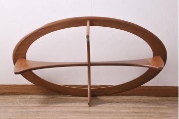 ヴィンテージ家具　北欧ビンテージ　G-plan(ジープラン)　チーク材　ガラストップのおしゃれなコーヒーテーブル(センターテーブル)(R-043462)