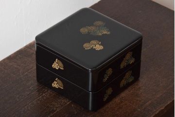 輪島塗　北濱清謙　清鳳堂　花蒔絵木製三段重箱(漆器)(R-043466)