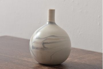 アンティーク雑貨　荒田耕治　笠間焼　墨流一輪差(花瓶、共箱)(R-043470)