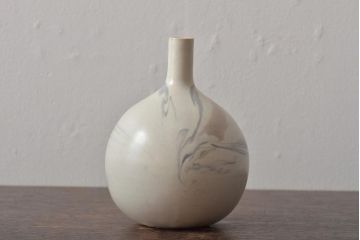 アンティーク雑貨　荒田耕治　笠間焼　墨流一輪差(花瓶、共箱)(R-043470)