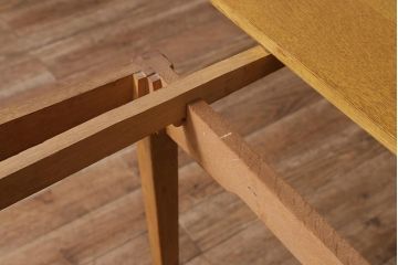 ヴィンテージ家具　イギリスビンテージ　1950年代　オーク材　G-PLAN(ジープラン)　シンプルスタイリッシュなエクステンションテーブル(ダイニングテーブル)(R-043473)